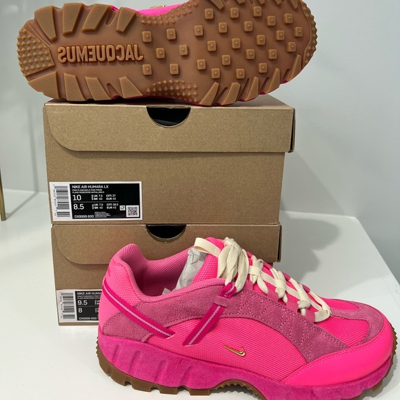 Sold NIKE X JACQUEMUS AIR HUMARA LX - Picture 1 of 9